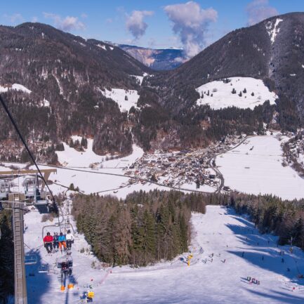 ragor-dogodek-posvet-prilagajanje-turizma-v-alpah-na-podnebne-spremembe-2022-min