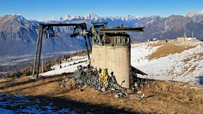 Naslovna Slika Projekt ReSkiLience: nove priložnosti za opuščena smučarska območja v Alpah